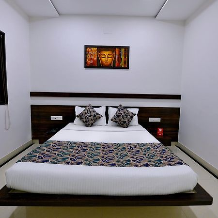 Oyo 8022 Hotel Sunil Inn Raipur  Exterior photo