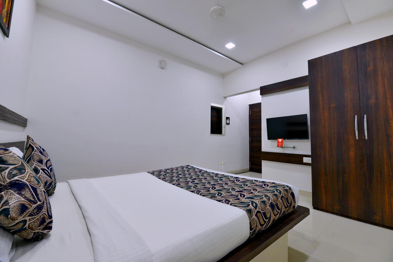 Oyo 8022 Hotel Sunil Inn Raipur  Exterior photo